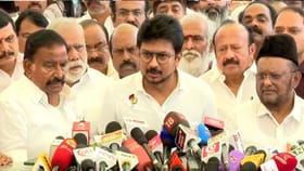“சினிமா ஷூட்டிங் போல பஞ்ச் டயலாக் பேசும் டம்மி முதல்வர்!”.. உதயநிதி ஸ்டாலின் ஆவேசம்!!...