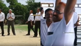 50 ஆண்டுகளுக்கு பிறகு சந்தித்துக்கொண்ட முன்னாள் மாணவர்கள்!...