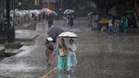 10 மாவட்டங்களுக்கு மழை எச்சரிக்கை.. எந்தெந்த பகுதிகளில்?...
