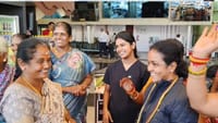 நேபாள வெள்ளத்தில் இருந்து தப்பிய 28 தமிழக பக்தர்கள்;...