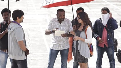 11 ஆண்டுகளை நிறைவு செய்தது 10 எண்றதுக்குள்ள படம்...
