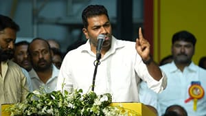 “யார் வேண்டுமானாலும் வரட்டும், டெல்லியில் போய் உட்காரட்டும்!”.. நடிகர் தனுஷை சூசகமாக தாக்கிய அமைச்சர் ஆதவ் அர்ஜுனா!! “யார் வேண்டுமானாலும் வரட்டும், டெல்லியில் போய் உட்காரட்டும்!”.. நடிகர் தனுஷை சூசகமாக தாக்கிய அமைச்சர் ஆதவ் அர்ஜுனா!!