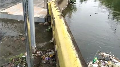 கோவையில் குடியிருப்புகளுக்குள் புகுந்த மழைநீர்