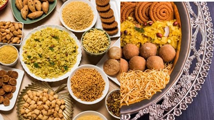 தீபாவளிக்கு வீட்டிலேயே பலகாரங்கள் செய்வது எப்படி?