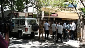 நெருங்கும் தீபாவளி – தமிழகம் முழுவதும் 45 அரசு அலுவலகங்களில் லஞ்ச ஒழிப்புத் துறை திடீர் சோதனை