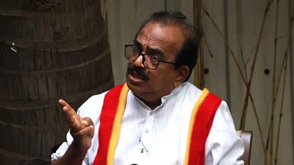 இடைத்தேர்தலில் புறக்கணிப்பு? நாஞ்சில் சம்பத் அதிருப்தி!