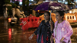 3 மாவட்டங்களுக்கு கனமழை எச்சரிக்கை.. 9 மாவட்டங்களில் மிதமான மழைக்கு வாய்ப்பு – வானிலை ரிப்போர்ட்..