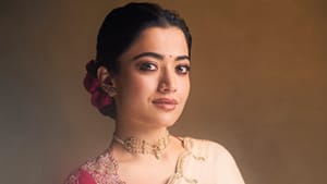Rashmika Mandann: என்ன தவறு..? அப்படிப் பார்ப்பது முட்டாள்தனம் – ராஷ்மிகா மந்தனா பேச்சு! Rashmika Mandann: என்ன தவறு..? அப்படிப் பார்ப்பது முட்டாள்தனம் – ராஷ்மிகா மந்தனா பேச்சு!