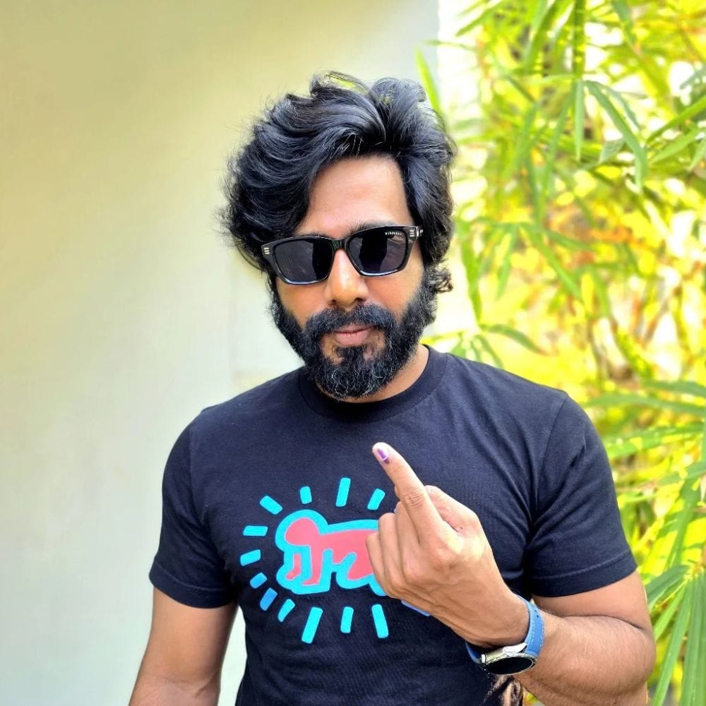 இதை இயக்குநர் ராம் குமார் இயக்கியிருந்த நிலையில், விஷ்ணு விஷால், அமலா பால், அம்மு அபிராமி மற்றும் முனீஷ்காந்த் உள்ளிட்ட பல்வேறு நட்சத்திர நடிகர்களும் இணைந்து நடித்திருந்தனர். இப்படமானது வெளியாகி கிட்டத்தட்ட 8 ஆண்டுகள் நிறைவேறிவிட்டது.