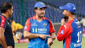 IPL 2027: டெல்லி அணியில் பண்ட் இதற்கு சரியாக இருப்பார்.. ட்விஸ்டை உடைத்த கங்குலி! IPL 2027: டெல்லி அணியில் பண்ட் இதற்கு சரியாக இருப்பார்.. ட்விஸ்டை உடைத்த கங்குலி!