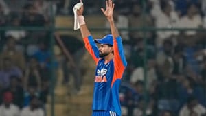 IND vs WI: காத்திருக்கும் ரோஹித் சர்மா சாதனை.. முறியடிப்பாரா ஷ்ரேயாஸ் ஐயர்?