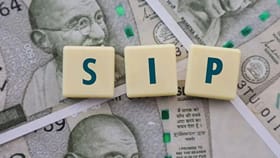 SIP முதலீட்டாளர்களே இந்த விதியை கட்டாயம் தெரிந்துக்கொள்ளுங்கள்!...