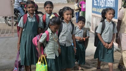 தமிழகப் பள்ளிகளில் அமலுக்கு வந்த புதிய கால அட்டவணை!