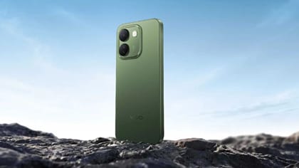 இந்தியாவில் 10,000mAh பேட்டரியுடன் விவோ எஸ்2 போன் அறிமுகம்