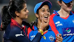WPL 2027: ஏலத்தில் அதிக விலைக்கு போன மோலினக்ஸ்.. விற்கப்பட்ட வீராங்கனைகளின் முழு பட்டியல்! WPL 2027: ஏலத்தில் அதிக விலைக்கு போன மோலினக்ஸ்.. விற்கப்பட்ட வீராங்கனைகளின் முழு பட்டியல்!